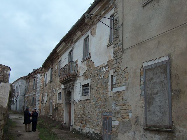 Palazzo Zeuli (palazzo, bifamiliare) - Monacilioni (CB) 