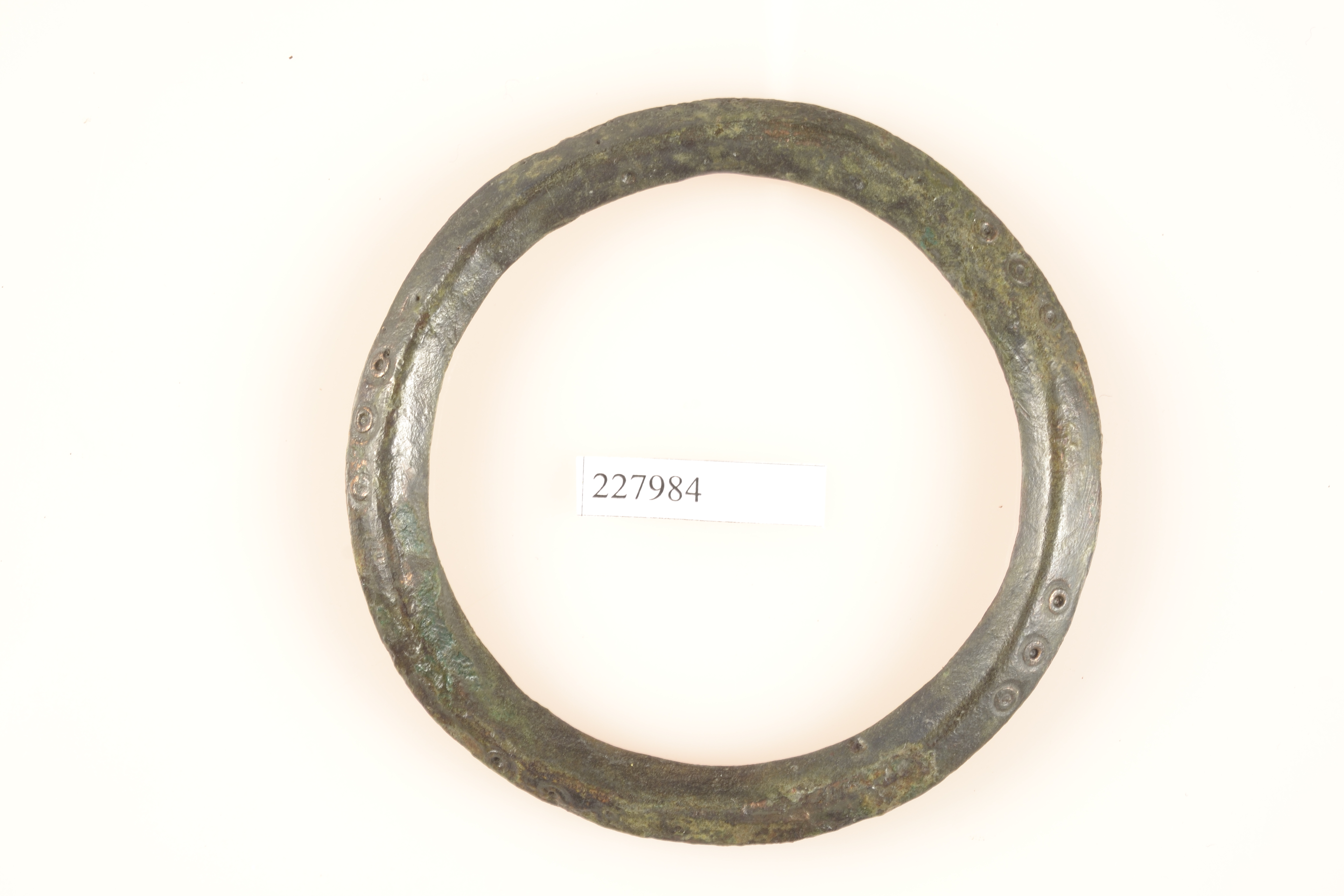 anello (fine/ fine Eta' del ferro II)