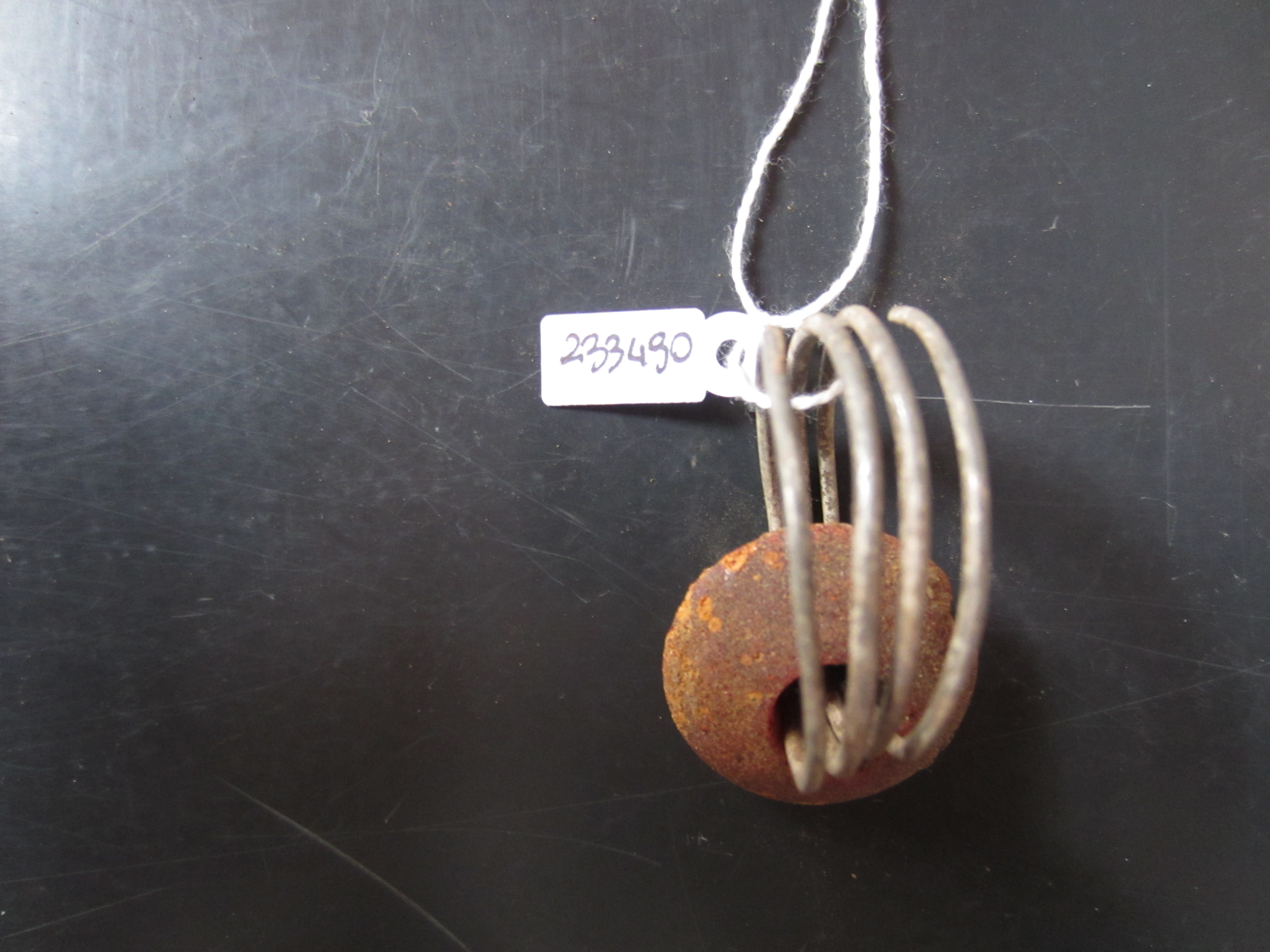 orecchino (seconda metà VIII a.C)