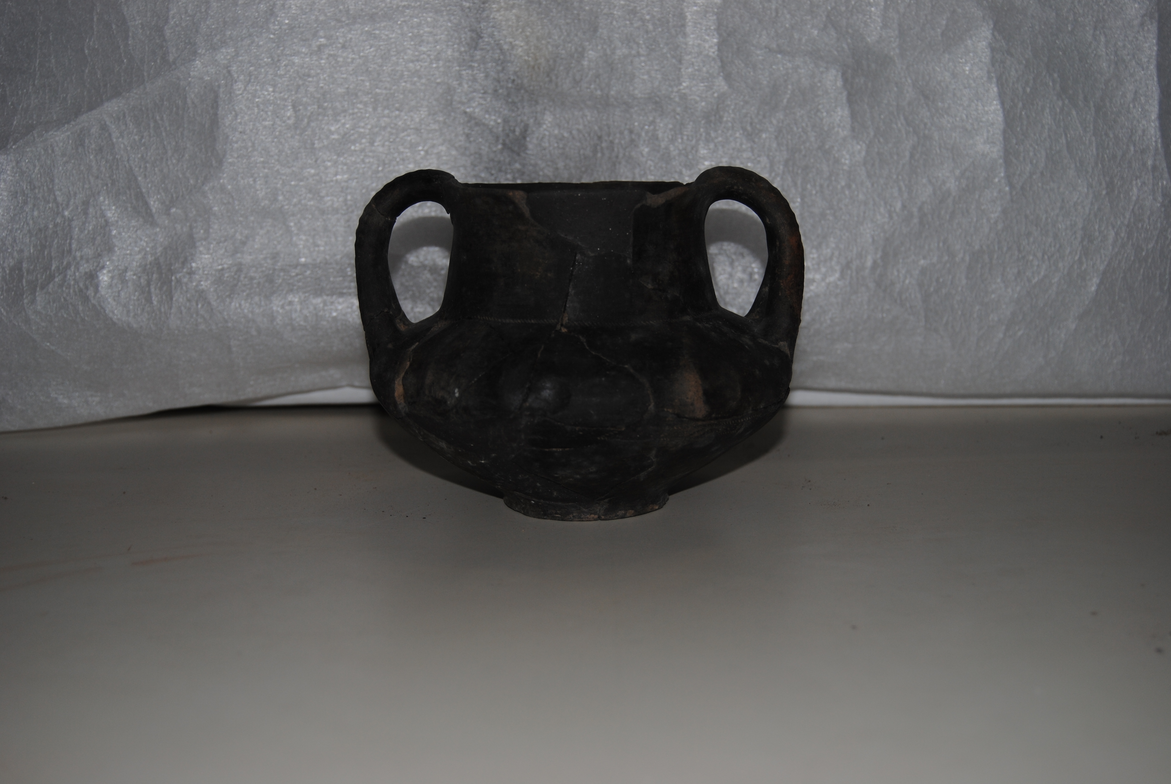 anfora, Tipo 41 c d'Agostino 1968 (terzo quarto VIII a.C)