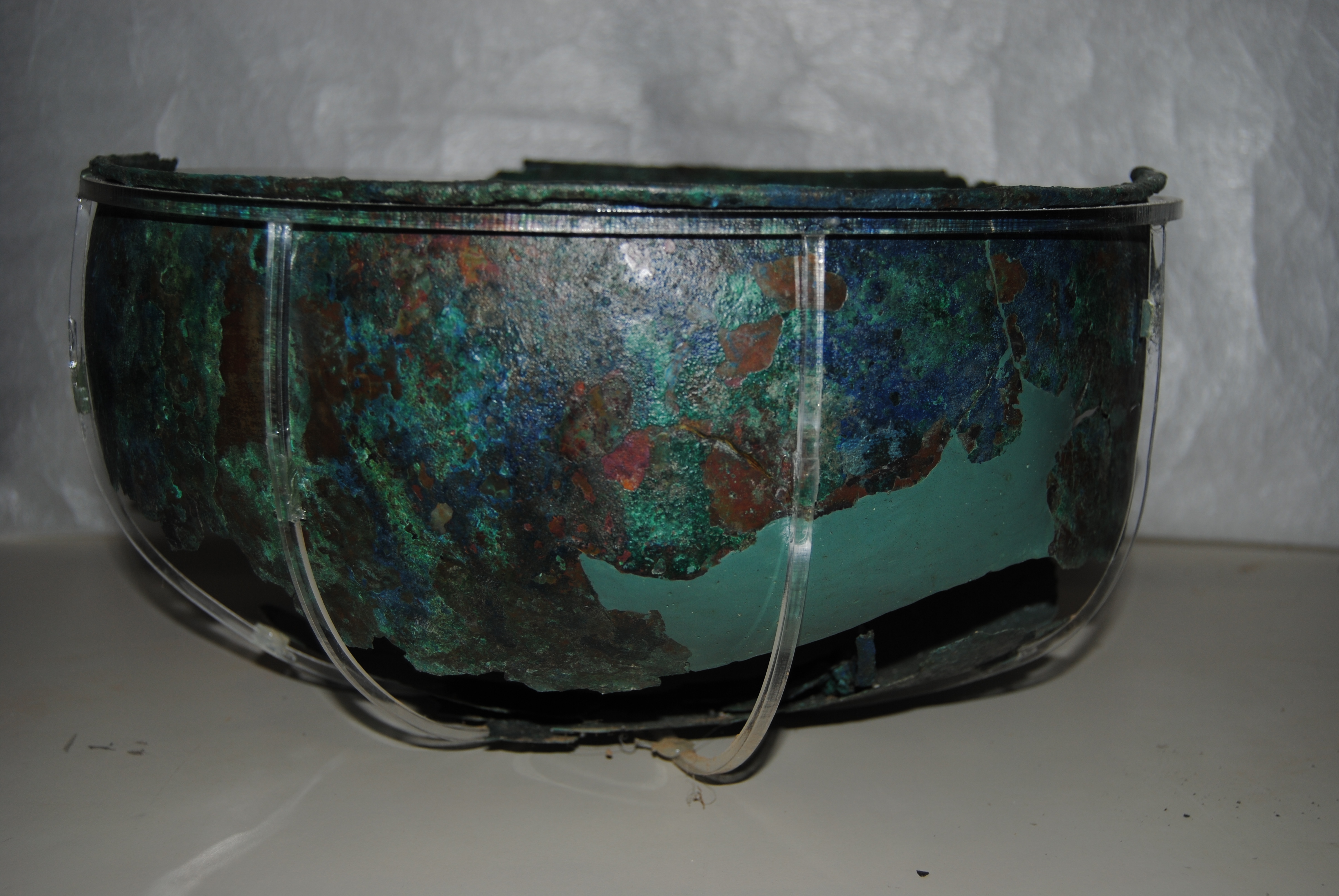 bacile, L37 d'Agostino 1977 (seconda metà VIII a.C)