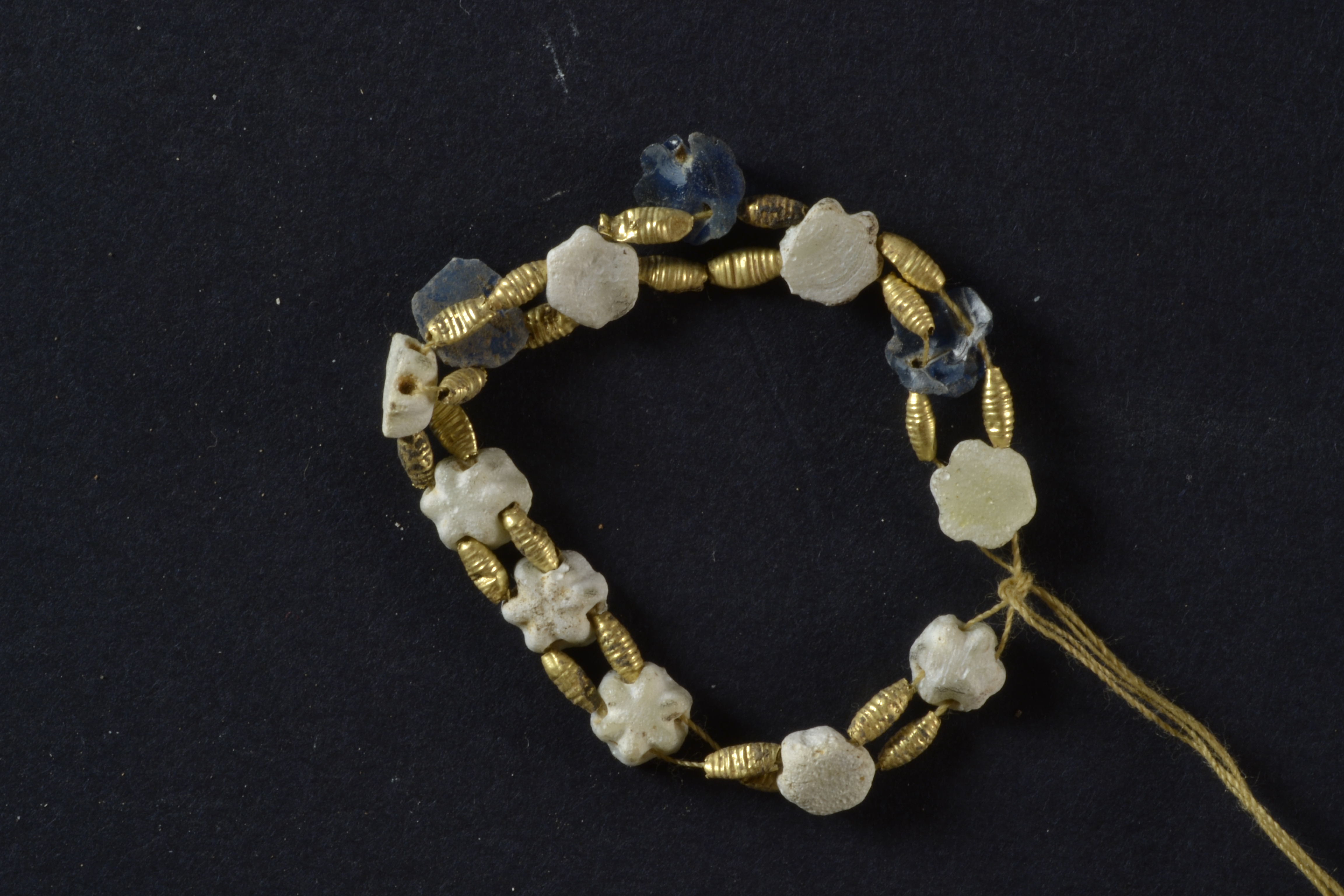 bracciale (Eta' romana imperiale)