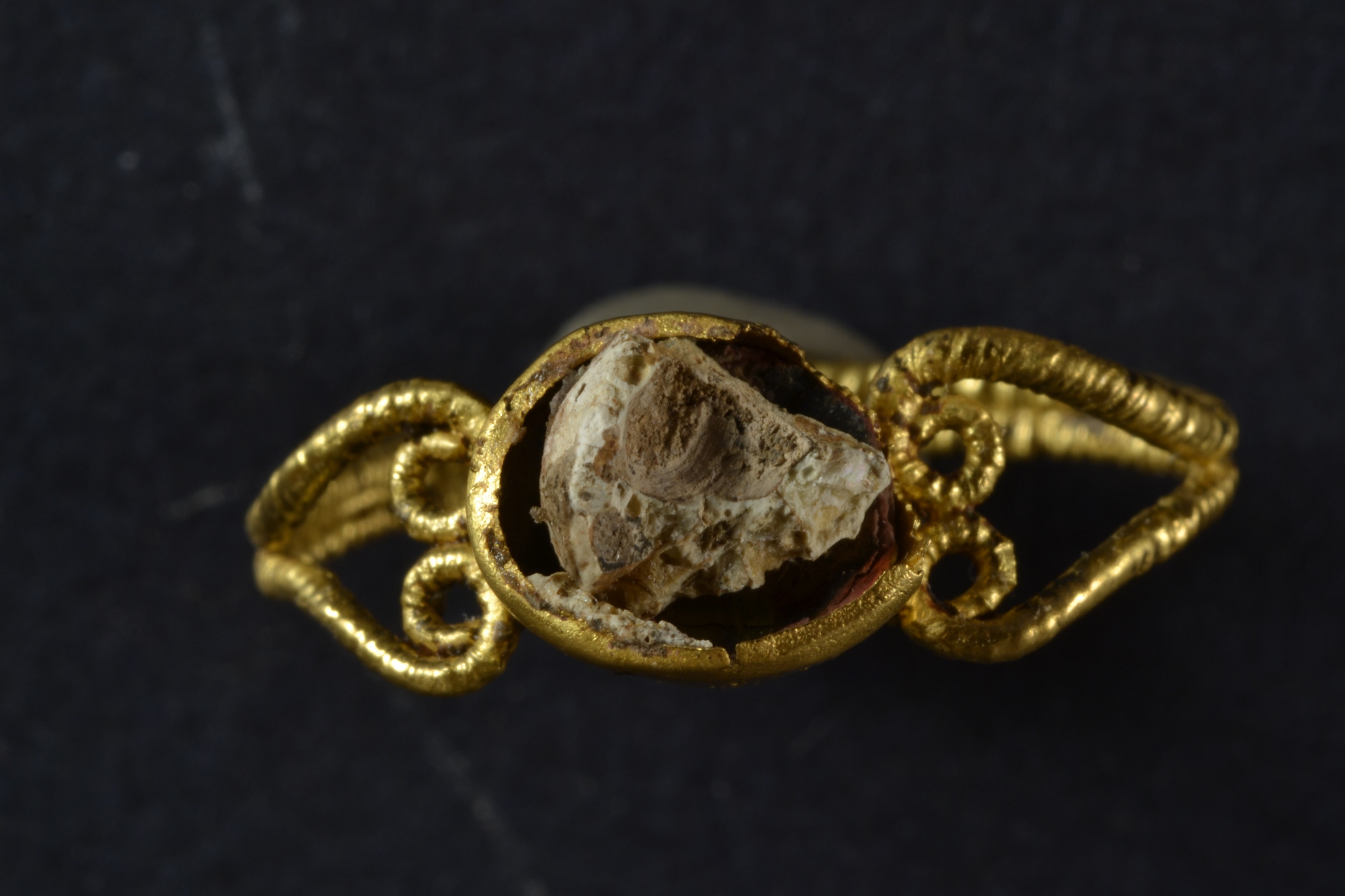 anello (Eta' romana imperiale)