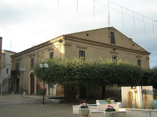 Palazzo Manes (palazzo, plurifamiliare) - Portocannone (CB) 