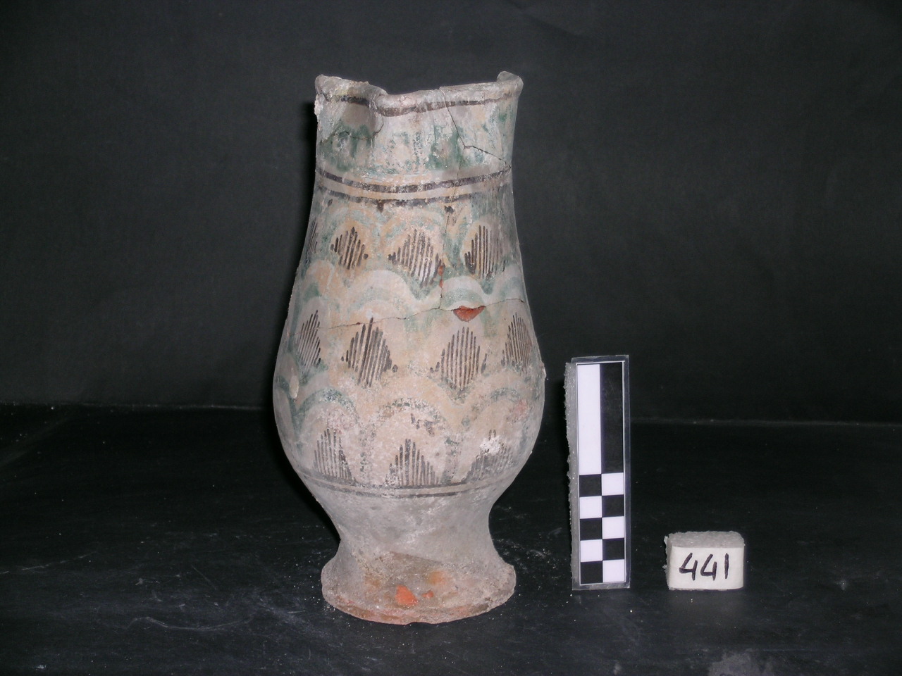 vaso - maiolica arcaica - produzione pisana (meta' sec. XIII)