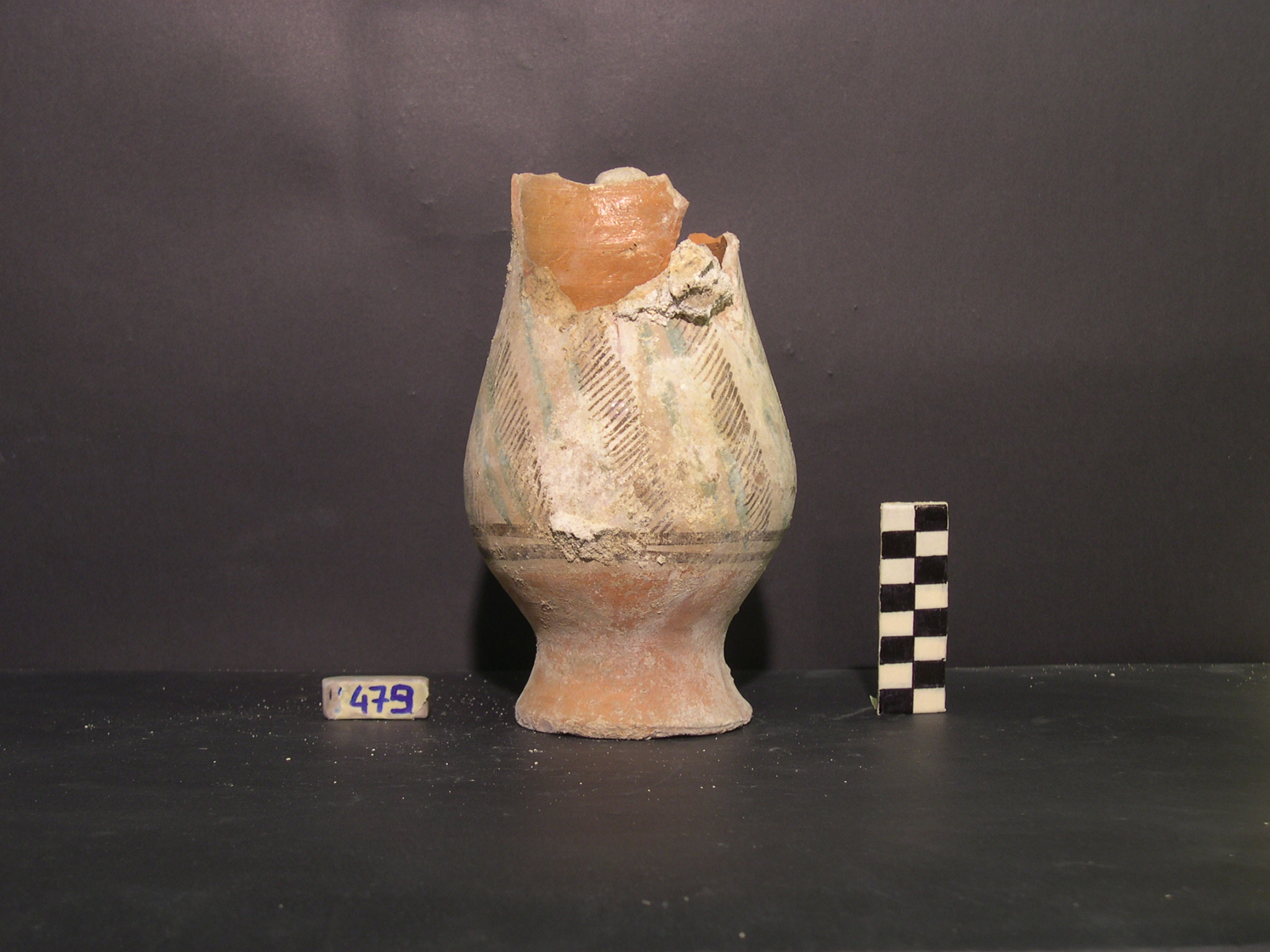 vaso - maiolica arcaica - produzione pisana (meta' sec. XIII)