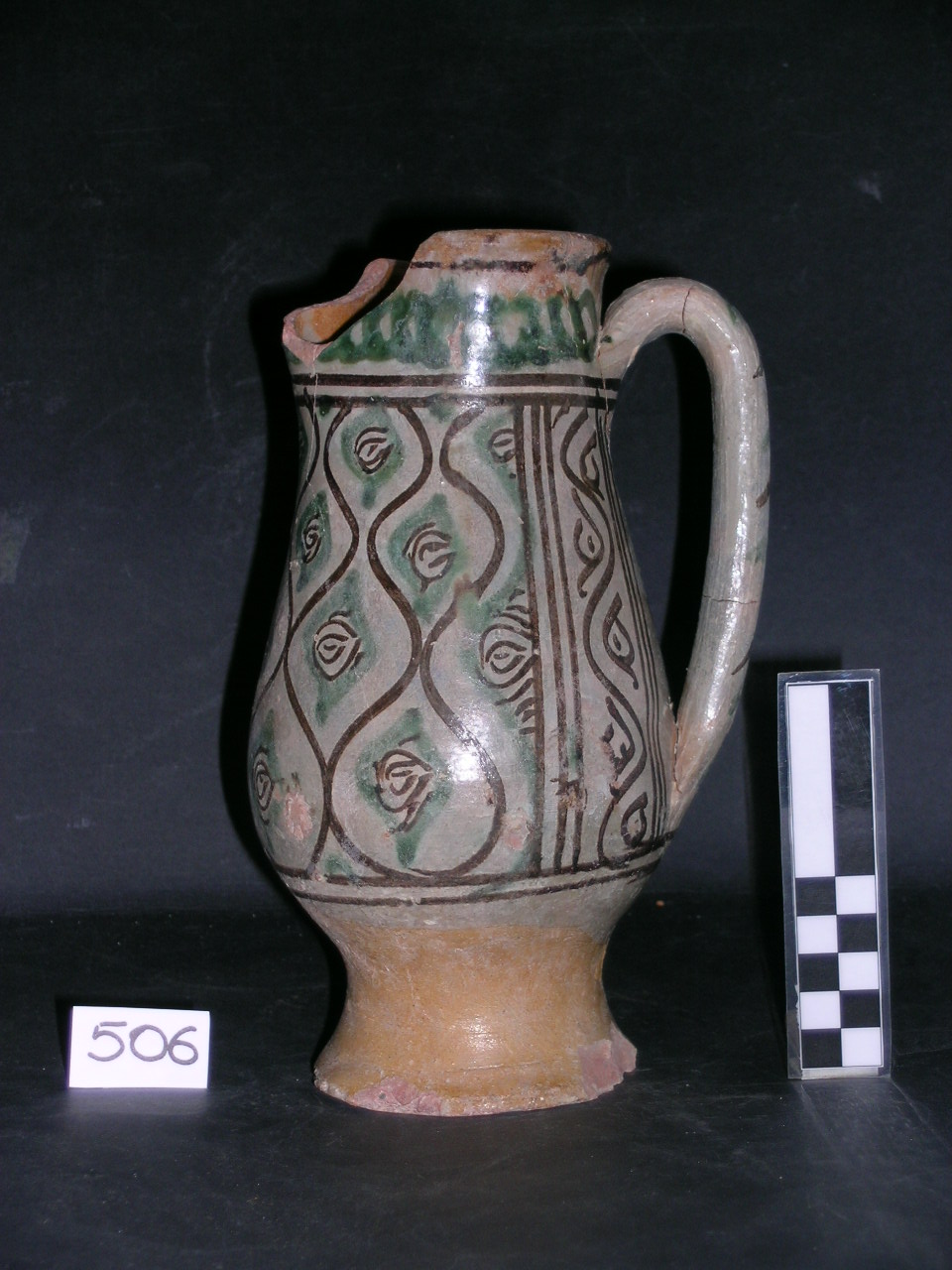 vaso - maiolica arcaica - produzione pisana (meta' sec. XIII)