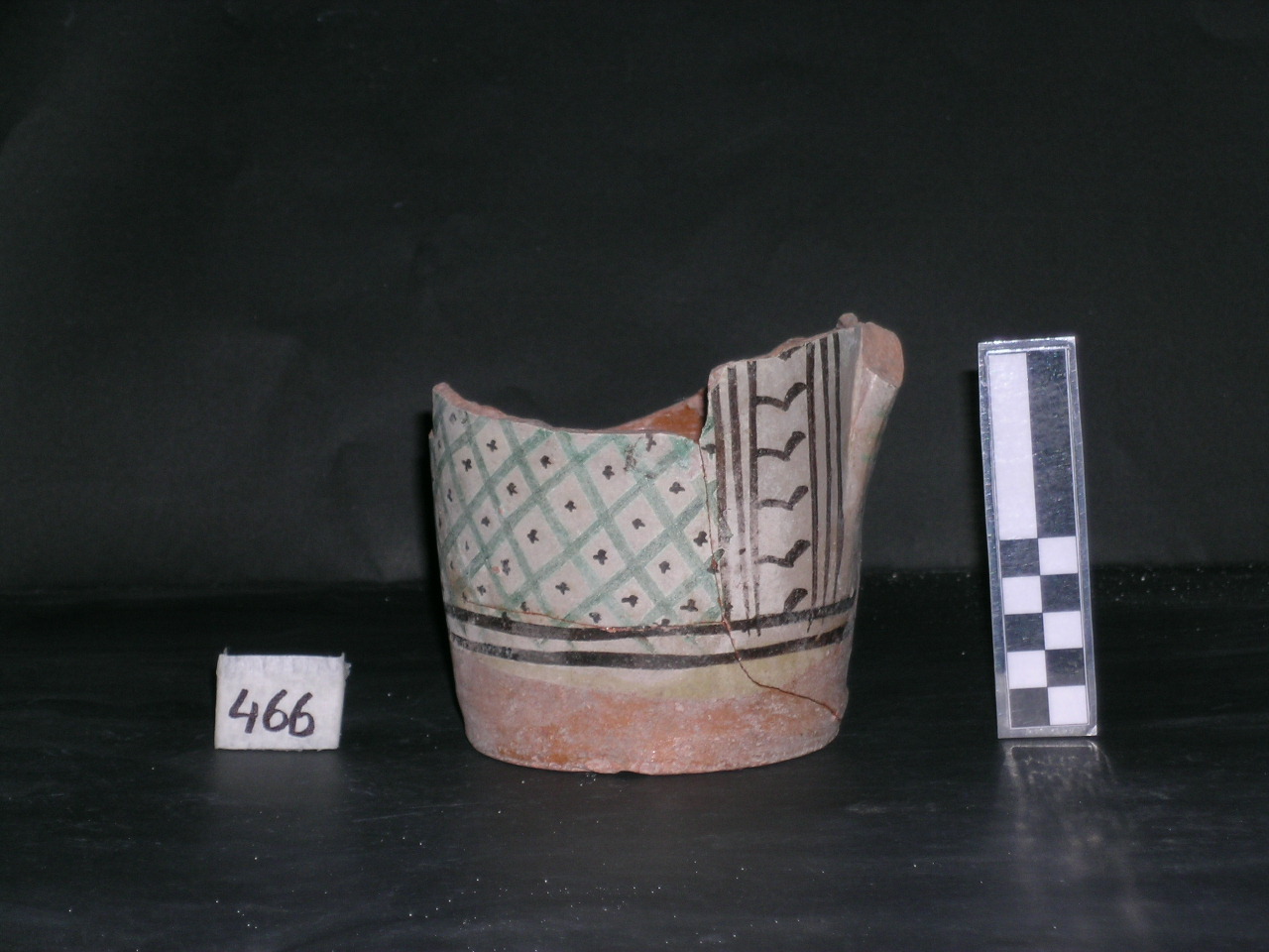 vaso - maiolica arcaica - produzione pisana (meta' sec. XIII)