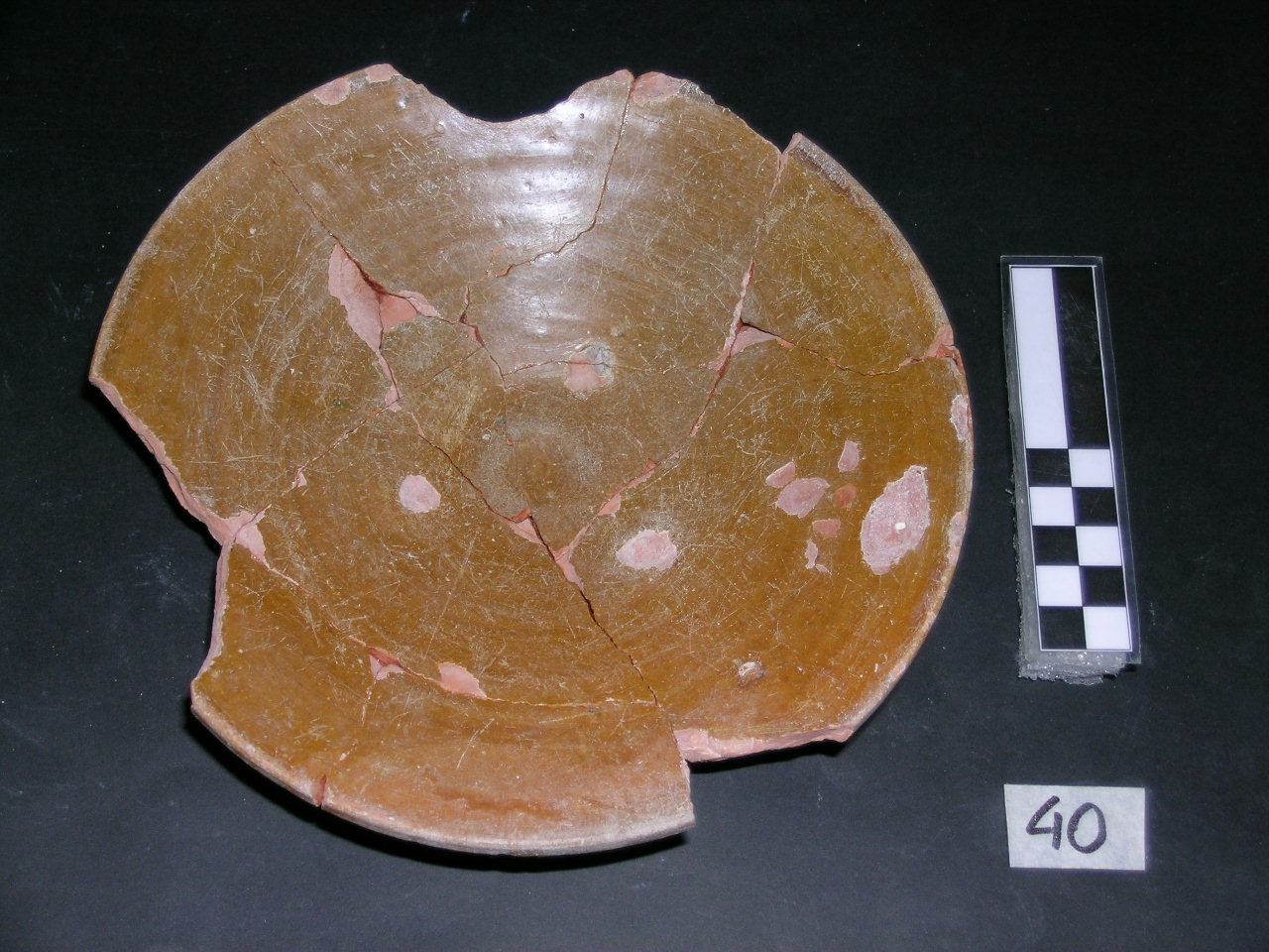 vaso - invetriata - produzione pisana (meta' sec. XIII)