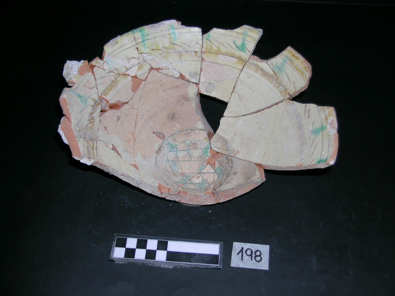 vaso - graffita arcaica ligure - produzione ligure (meta' sec. XIII)