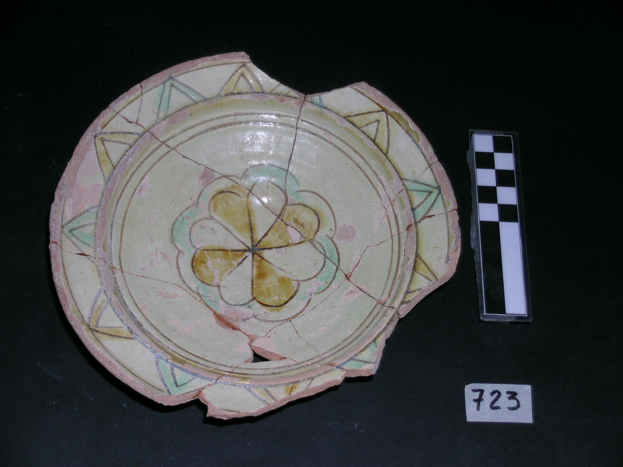 vaso - graffita arcaica ligure - produzione ligure (meta' sec. XIII)