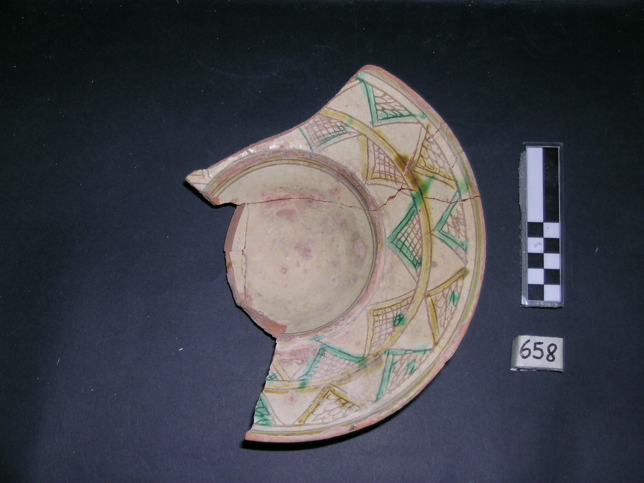 vaso - graffita arcaica ligure - produzione ligure (meta' sec. XIII)