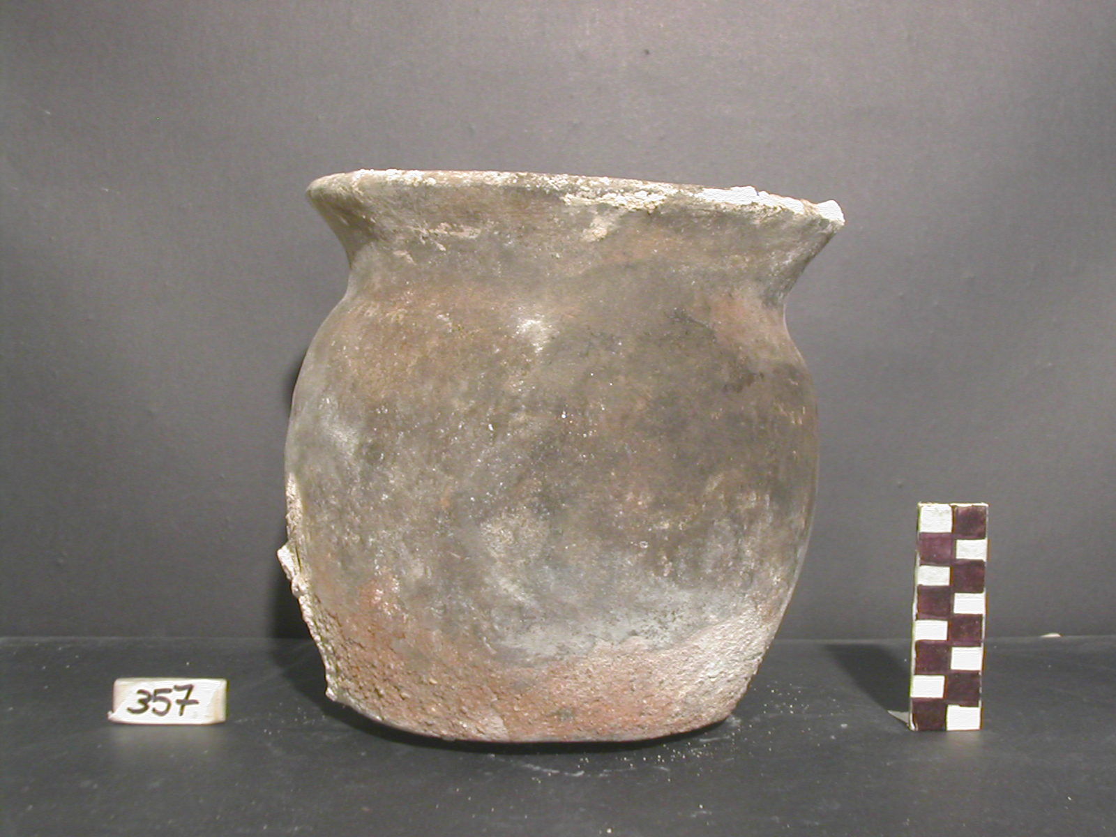 vaso - acroma grezza, serie - produzione toscana (meta' sec. XIII)