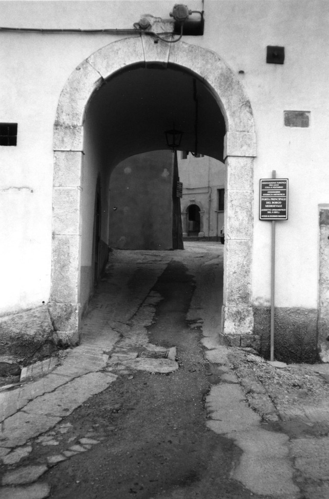 porta, urbica - Colli a Volturno (IS) 