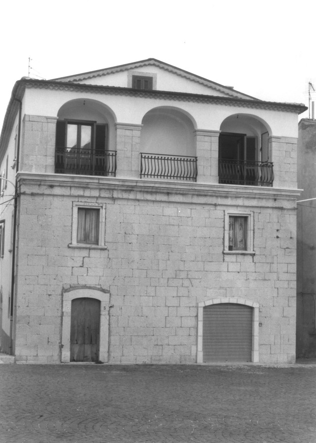 Palazzo del Matto-Martella (palazzo, gentilizio) - Pescolanciano (IS) 