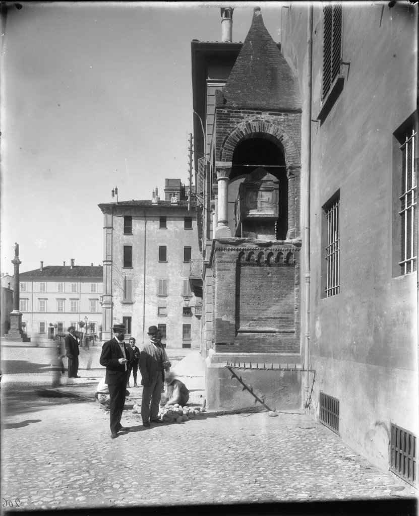 Bologna - Monumenti sepolcrali - Arche (negativo) di anonimo (XIX)