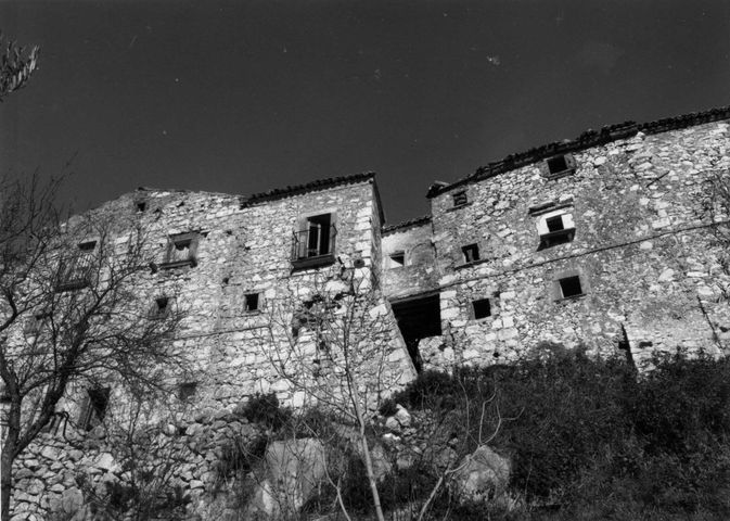 complesso edilizio, case rustiche - Rocchetta a Volturno (IS) 