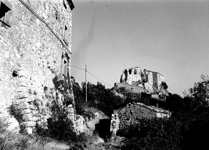Castello Battiloro (palazzo, fortificato) - Rocchetta a Volturno (IS) 