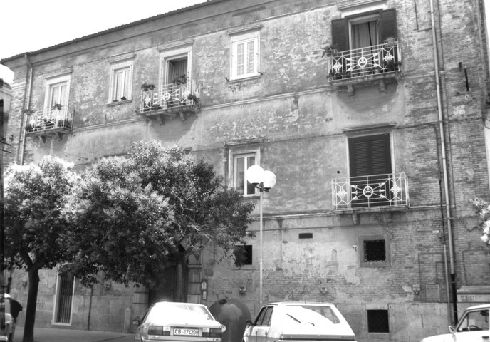 Palazzo Sassi (palazzo, gentilizio) - San Martino in Pensilis (CB) 
