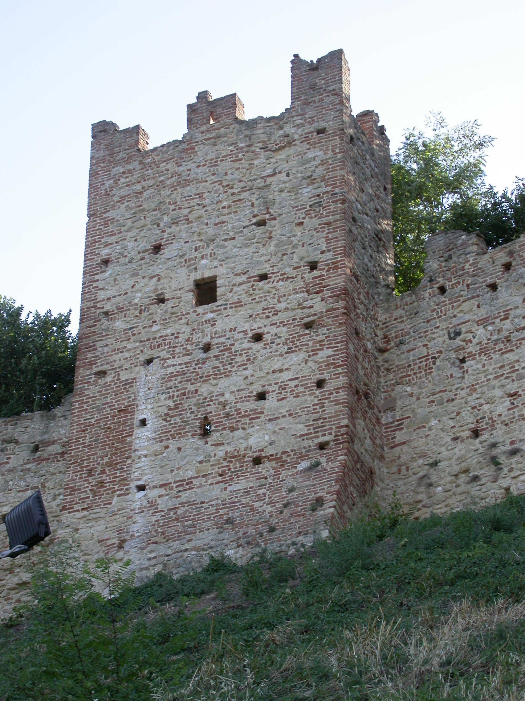 Torre rompitratta (torre, delle mura urbiche) - Ripatransone (AP) 