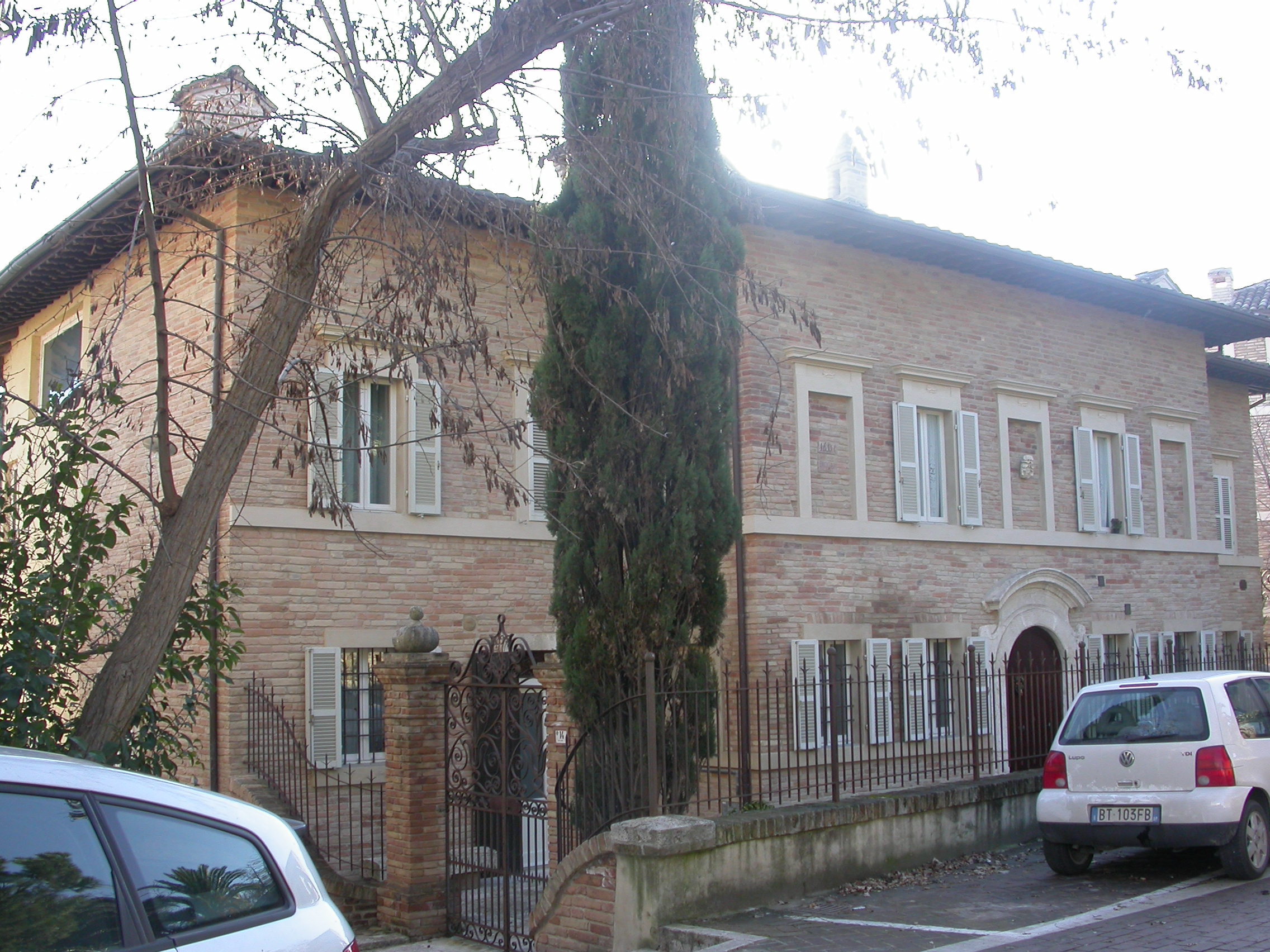 Palazzo in via C. Levi (palazzetto, signorile) - Colli del Tronto (AP) 