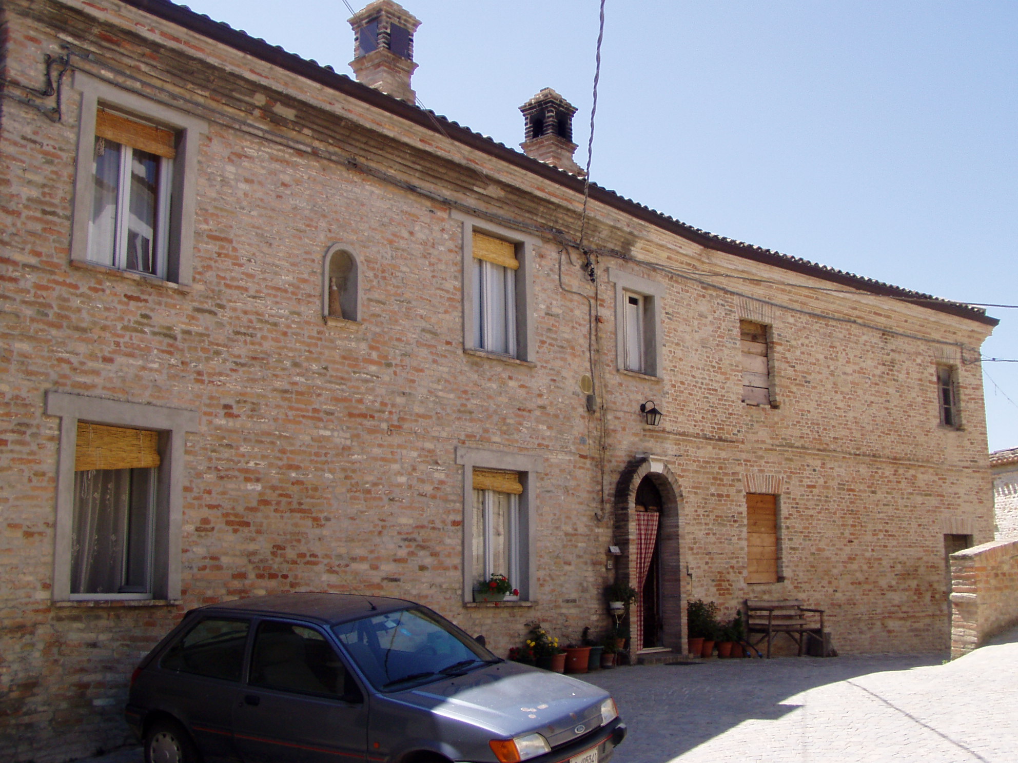 Palazzo nobiliare (palazzo, nobiliare) - Serrungarina (PU) 