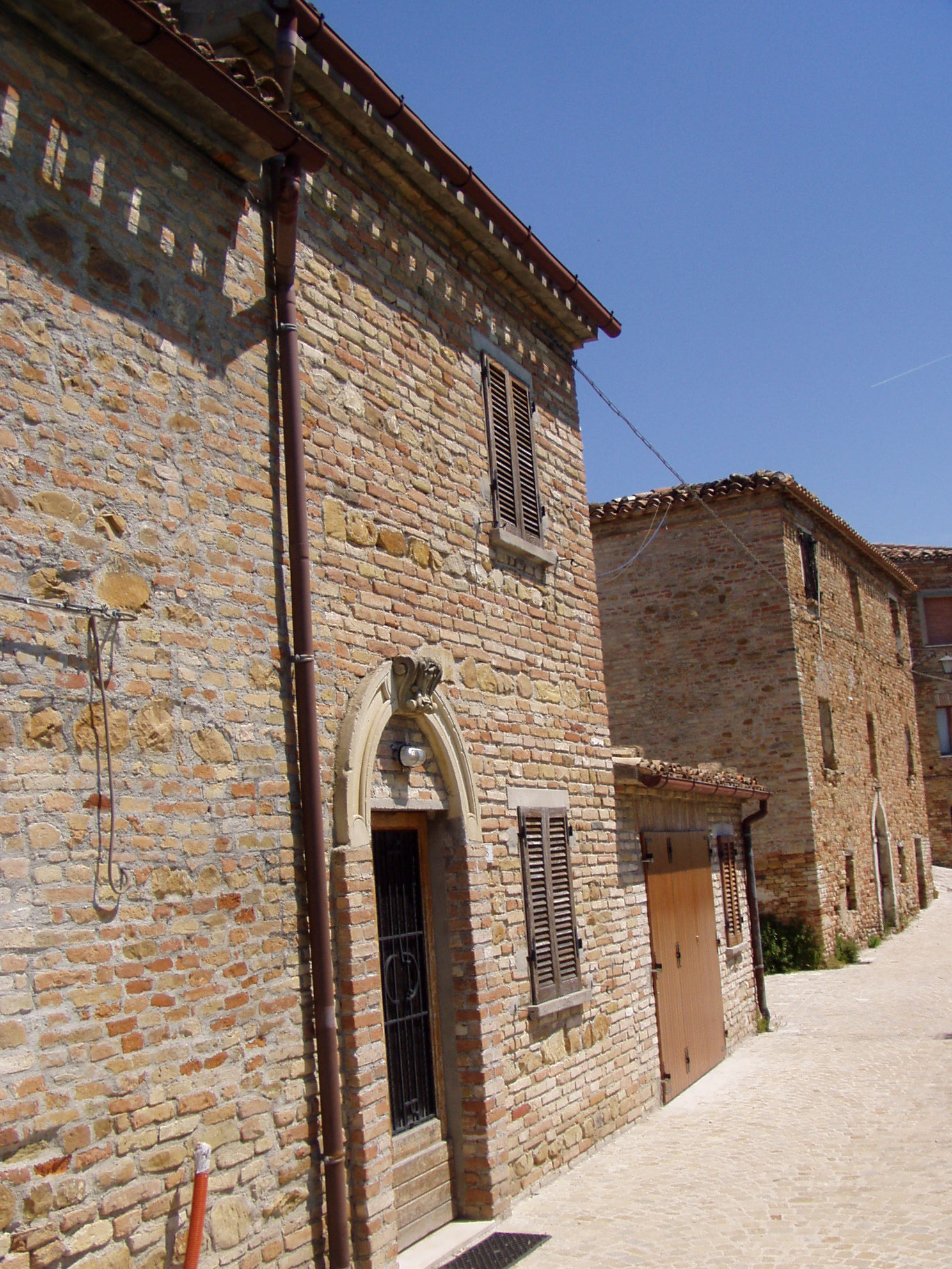 Casa a schiera (casa a schiera) - Serrungarina (PU) 