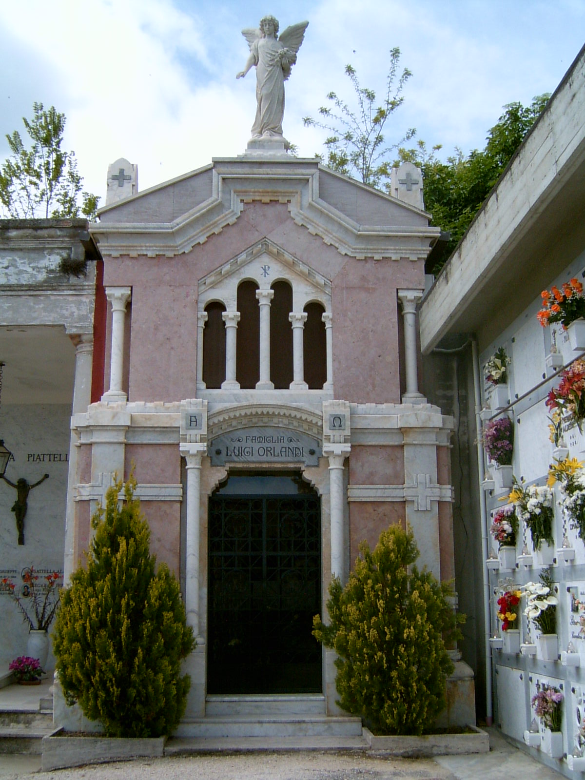 Cappella Orlandi (cappella, cimiteriale) - Monte Urano (AP) 