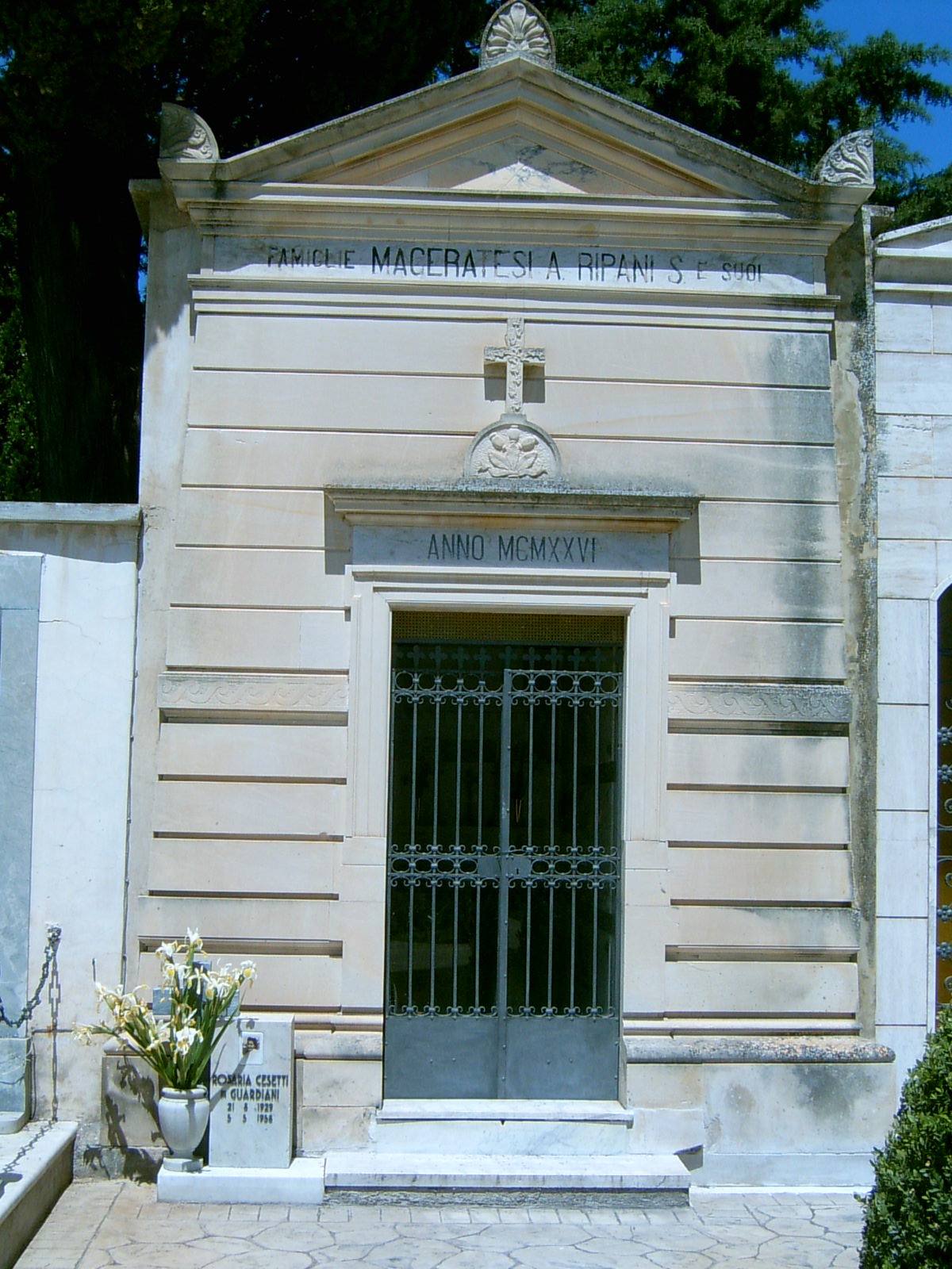 Cappella Maceratesi Ripani (cappella, cimiteriale) - Torre San Patrizio (AP) 