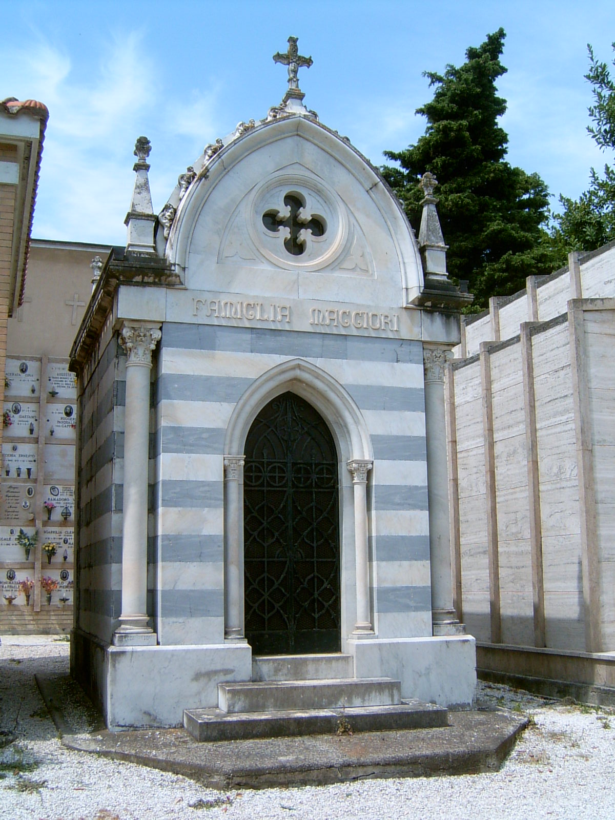 Cappella Maggiori (cappella, funeraria) - Sant`Elpidio A Mare (AP) 