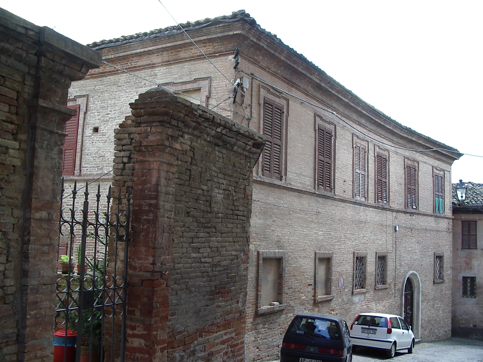 Palazzo Vermigli (palazzo, nobiliare) - Amandola (AP) 