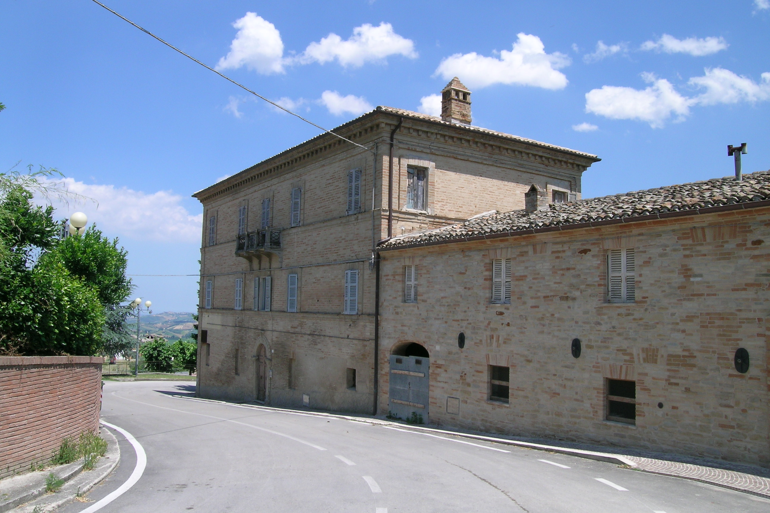 Palazzo Ferretti (palazzo, signorile) - Monteleone di Fermo (AP) 