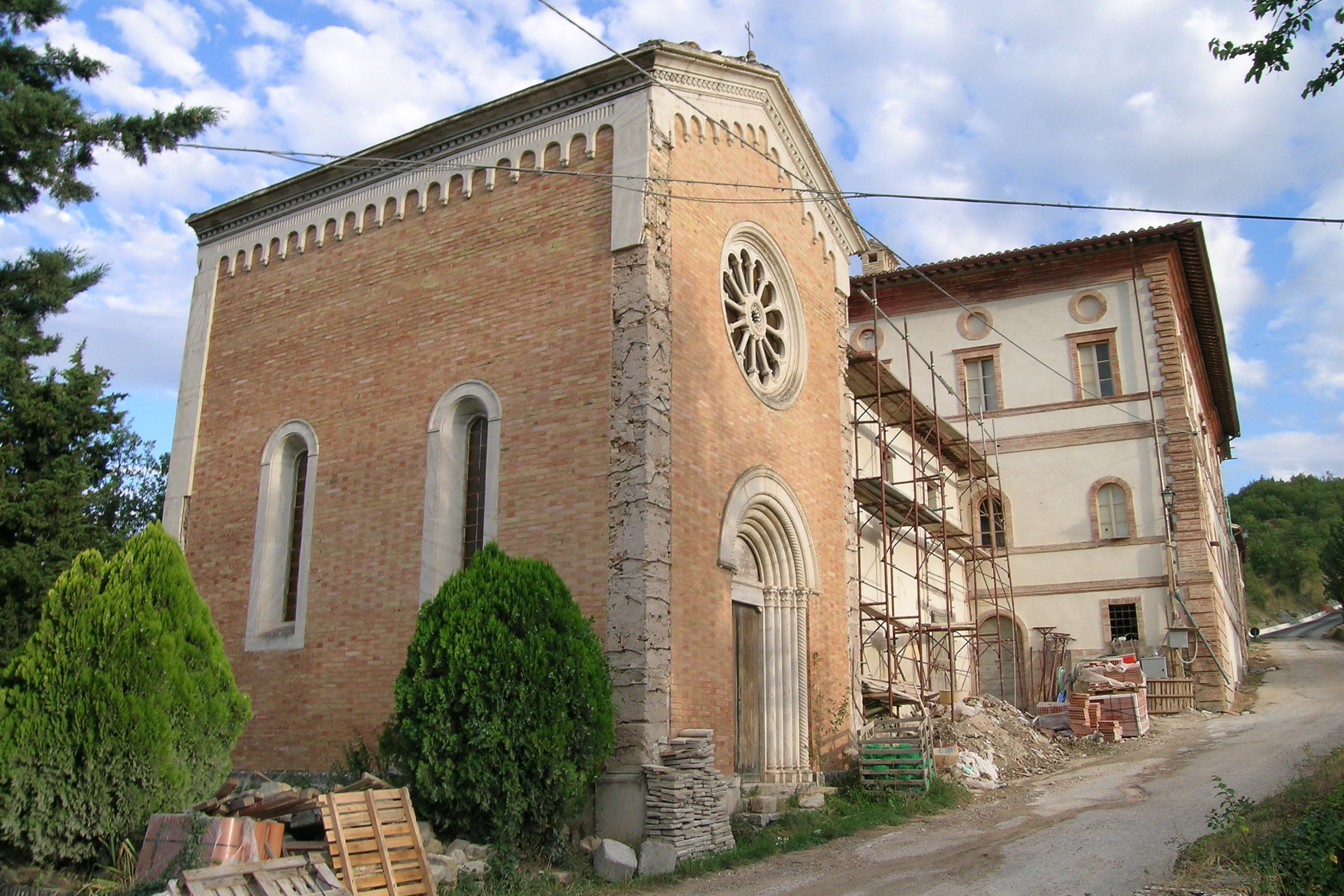 Cappella privata (cappella privata, annessa ad edifici residenziali) - Pievebovigliana (MC) 
