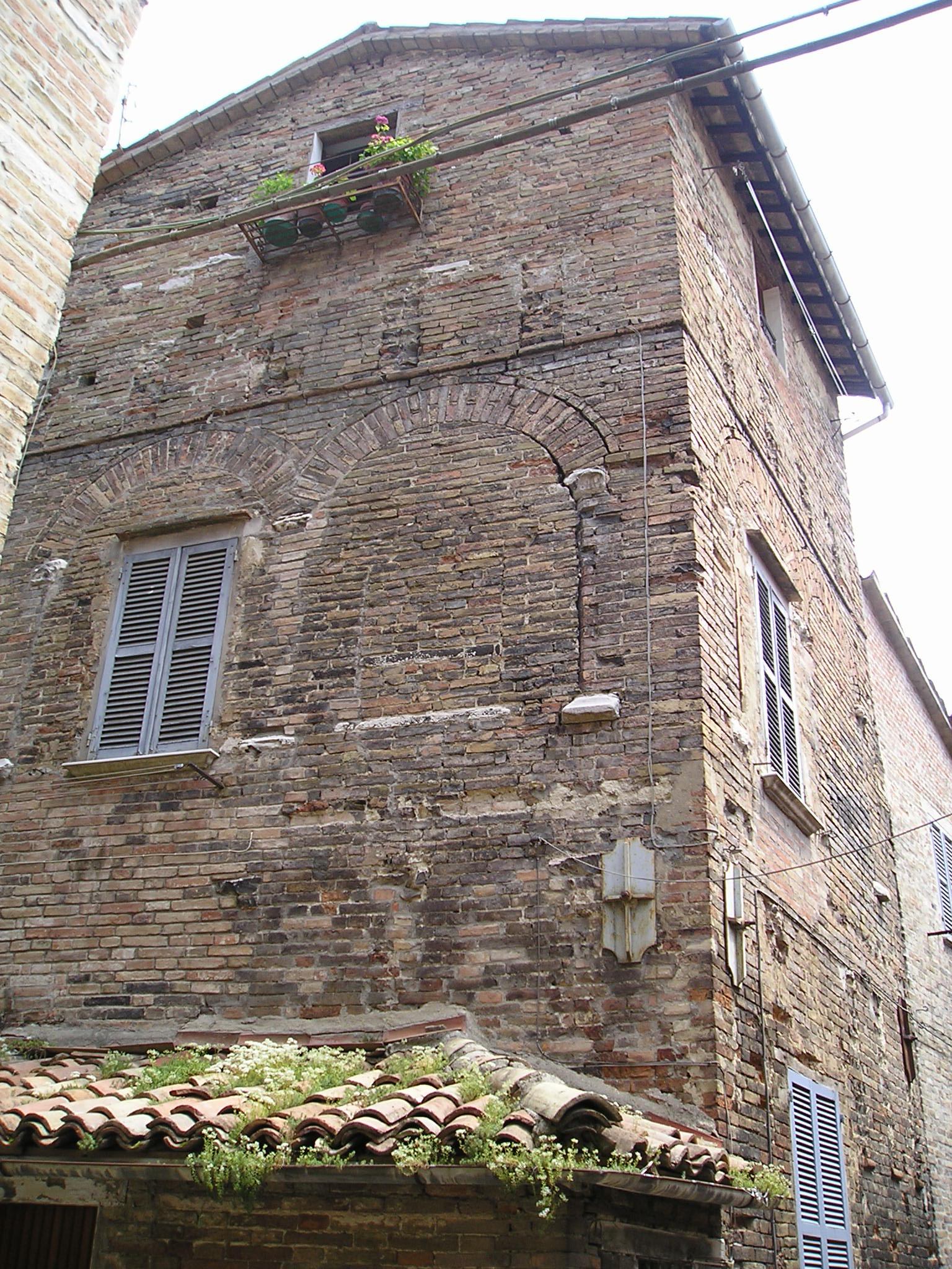 Casa-torre (casa-torre) - Urbino (PU) 