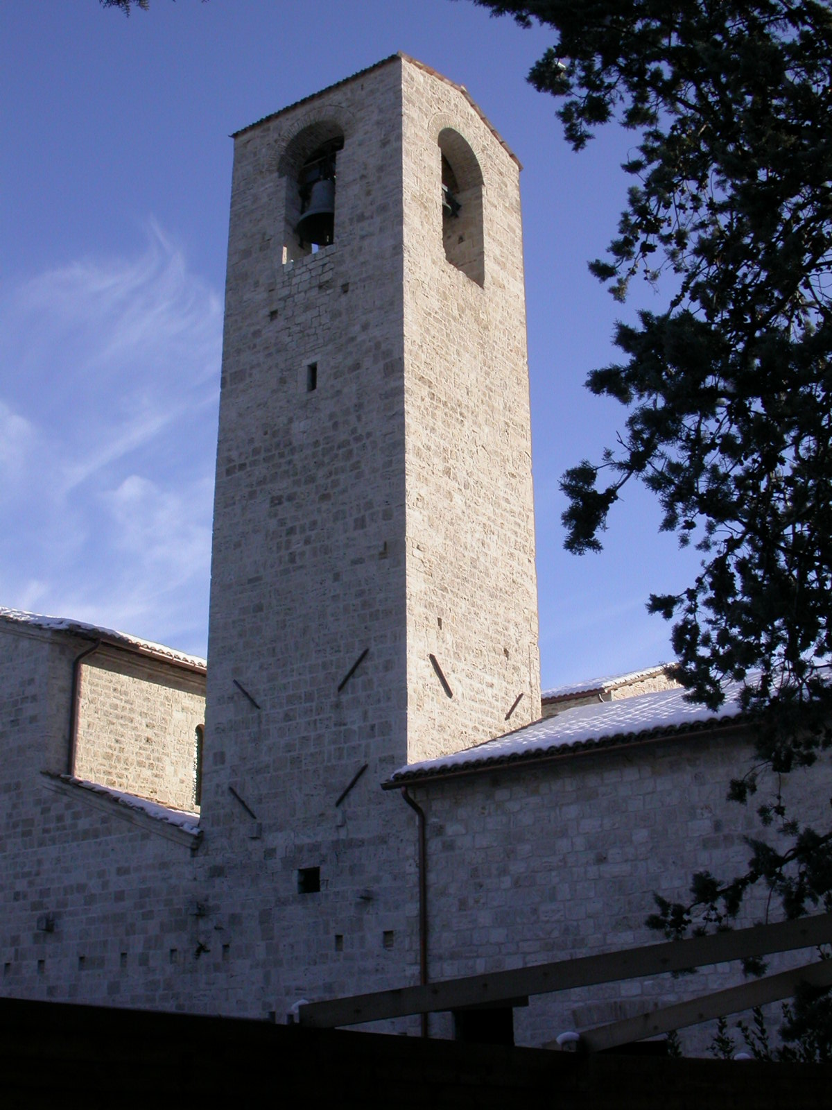 Campanile della Chiesa di S. Tommaso (campanile) - Ascoli Piceno (AP) 