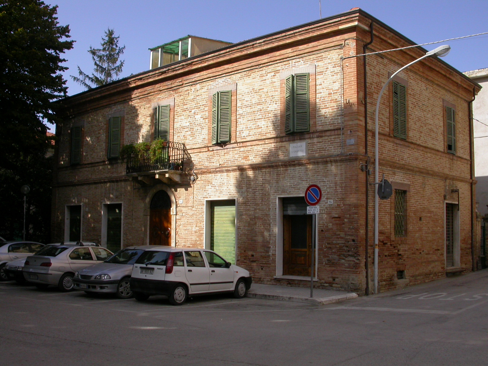 Casa a blocco (casa a blocco) - Castignano (AP) 