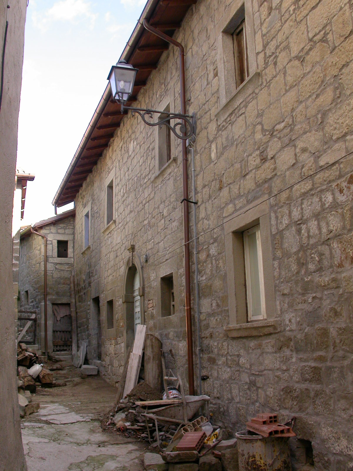 Casa a schiera (casa a schiera) - Montegallo (AP) 