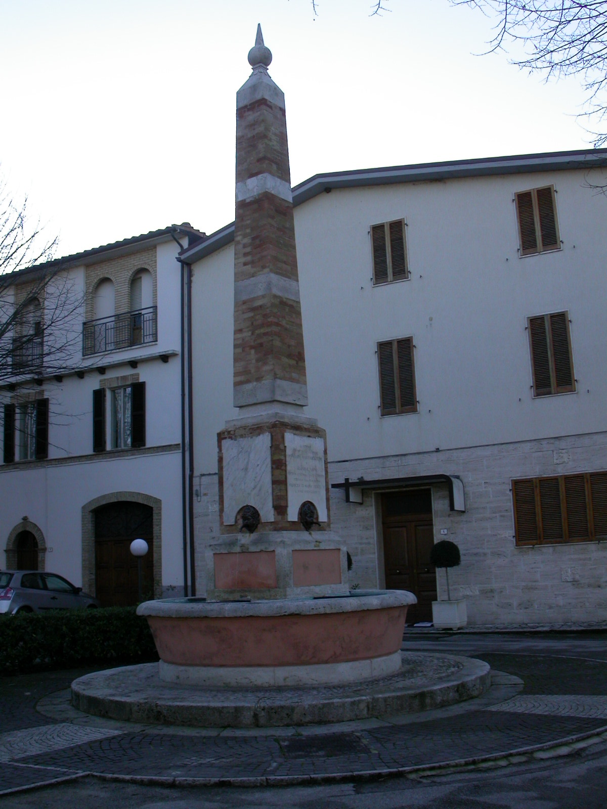 Fontana pubblica (fontana, pubblica) - Rotella (AP) 