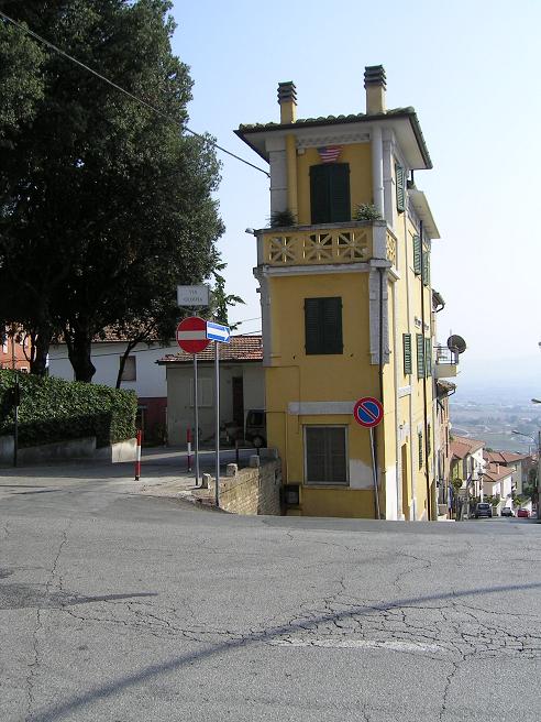 Villino Bisogni (villino monofamiliare) - Osimo (AN) 