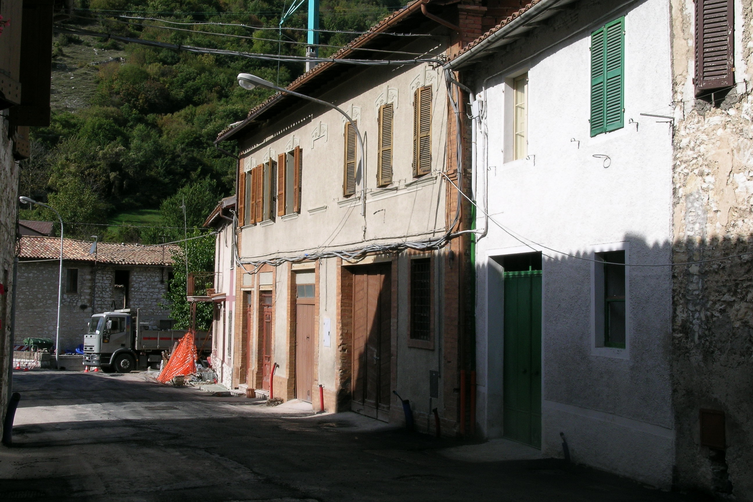 Palazzetto liberty (palazzetto, di appartamenti) - Serravalle di Chienti (MC) 