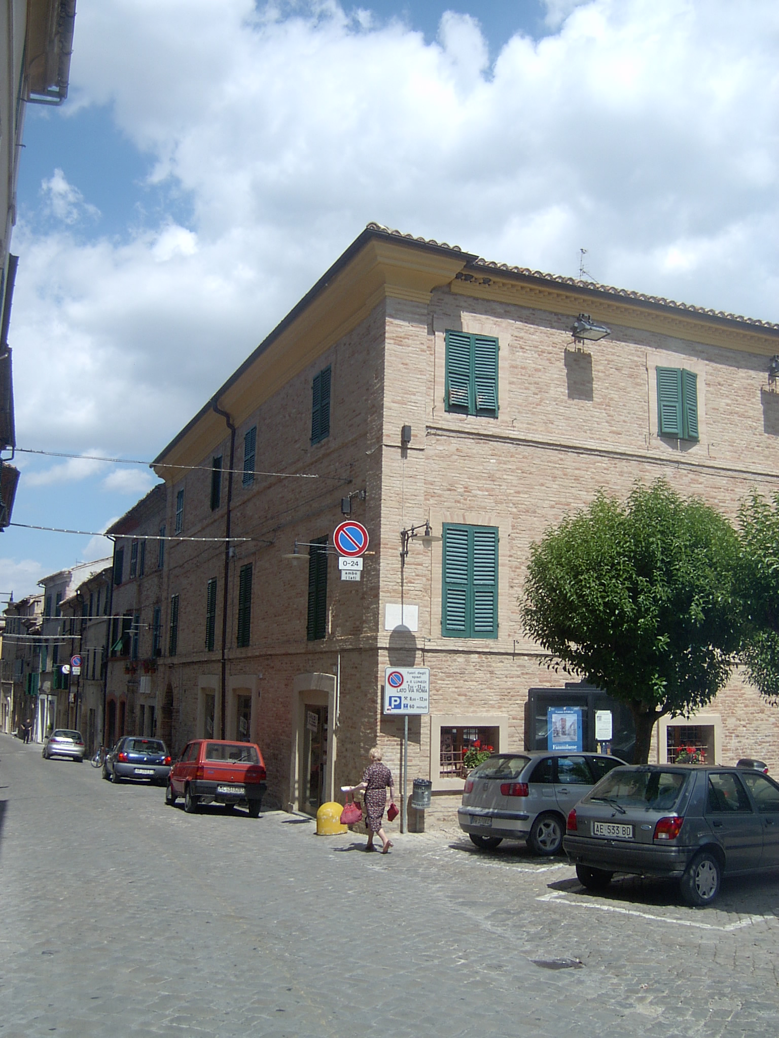 Palazzo di appartamenti (palazzo, di appartamenti) - Pollenza (MC) 