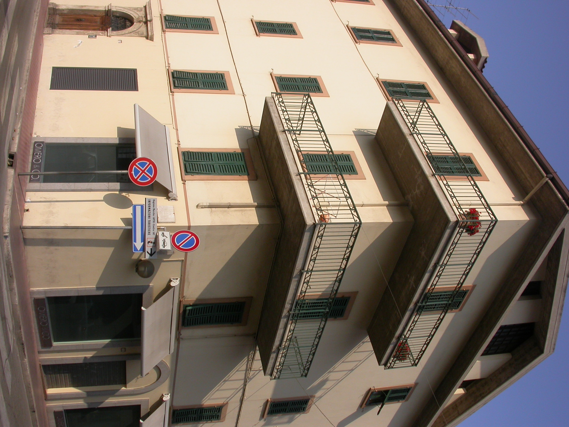 Casa in via Matteotti (palazzo, di appartamenti) - Grottammare (AP) 