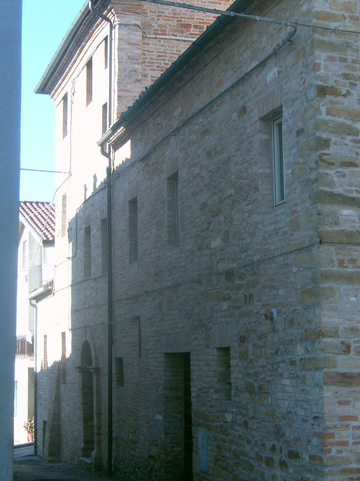 Canonica della Chiesa di S. Maria delle Piagge (casa canonica) - Servigliano (AP) 