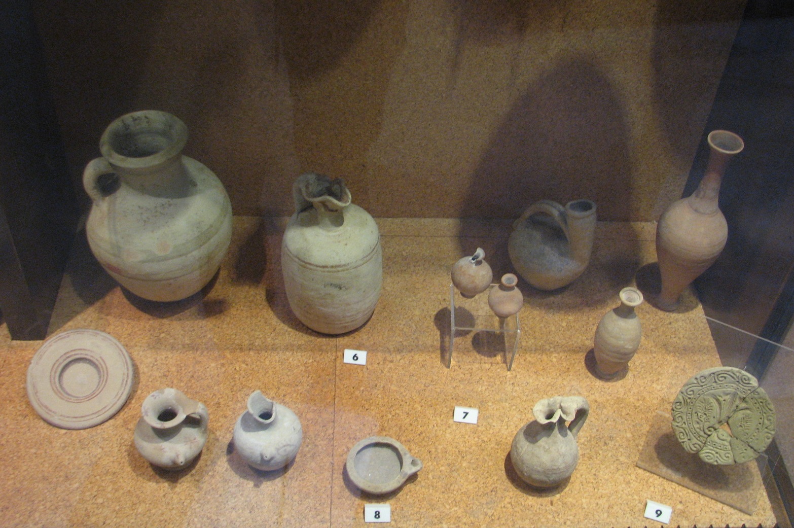 Materiale di collezione museale (ceramica)