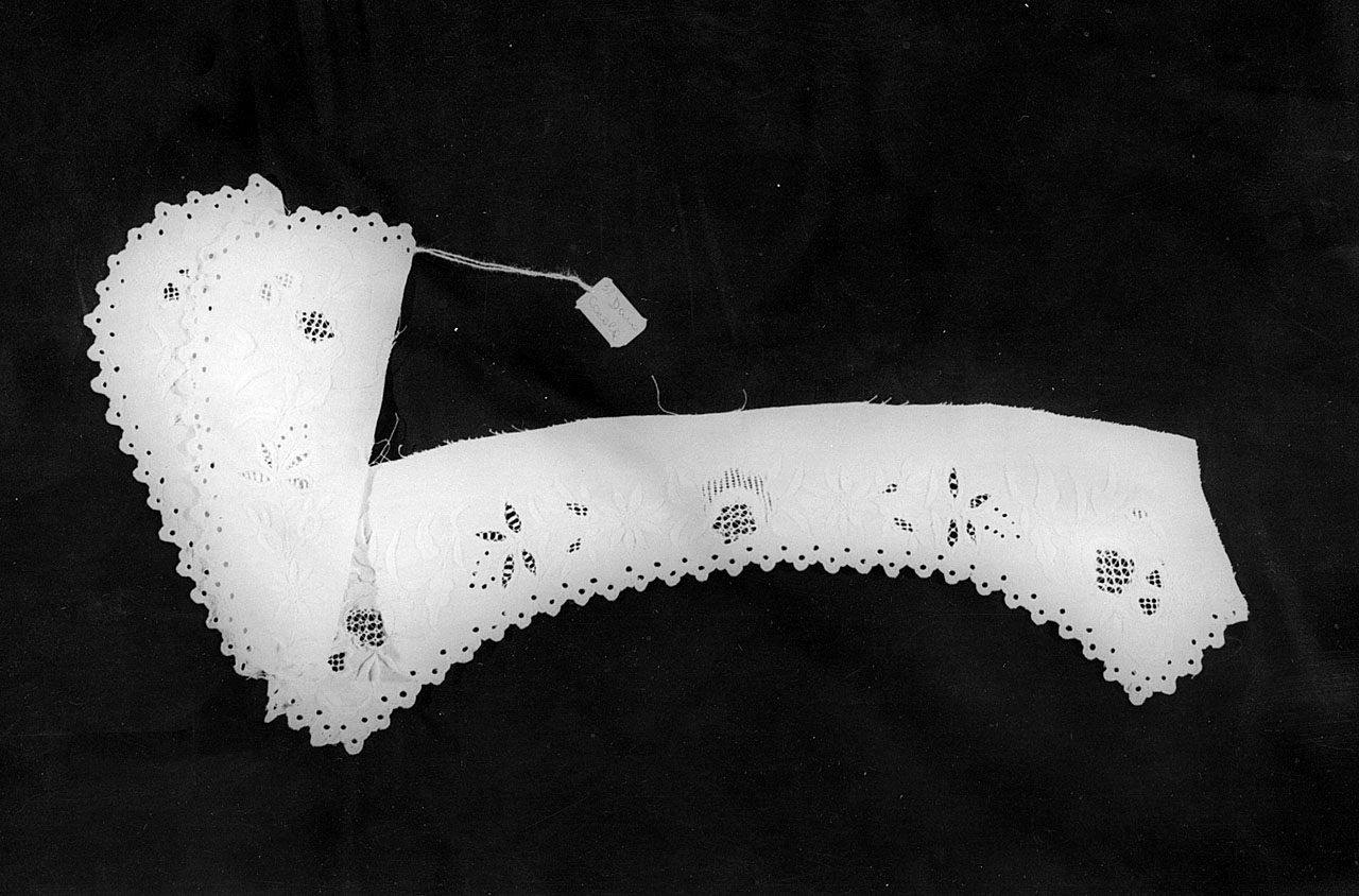 camicia, frammento di Cocola Teresina (inizio sec. XX)