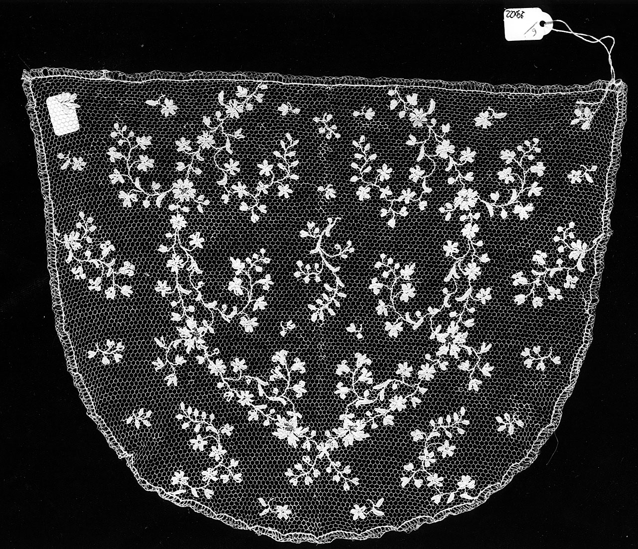 cuffia, frammento - manifattura di Argentan (terzo quarto sec. XVIII)