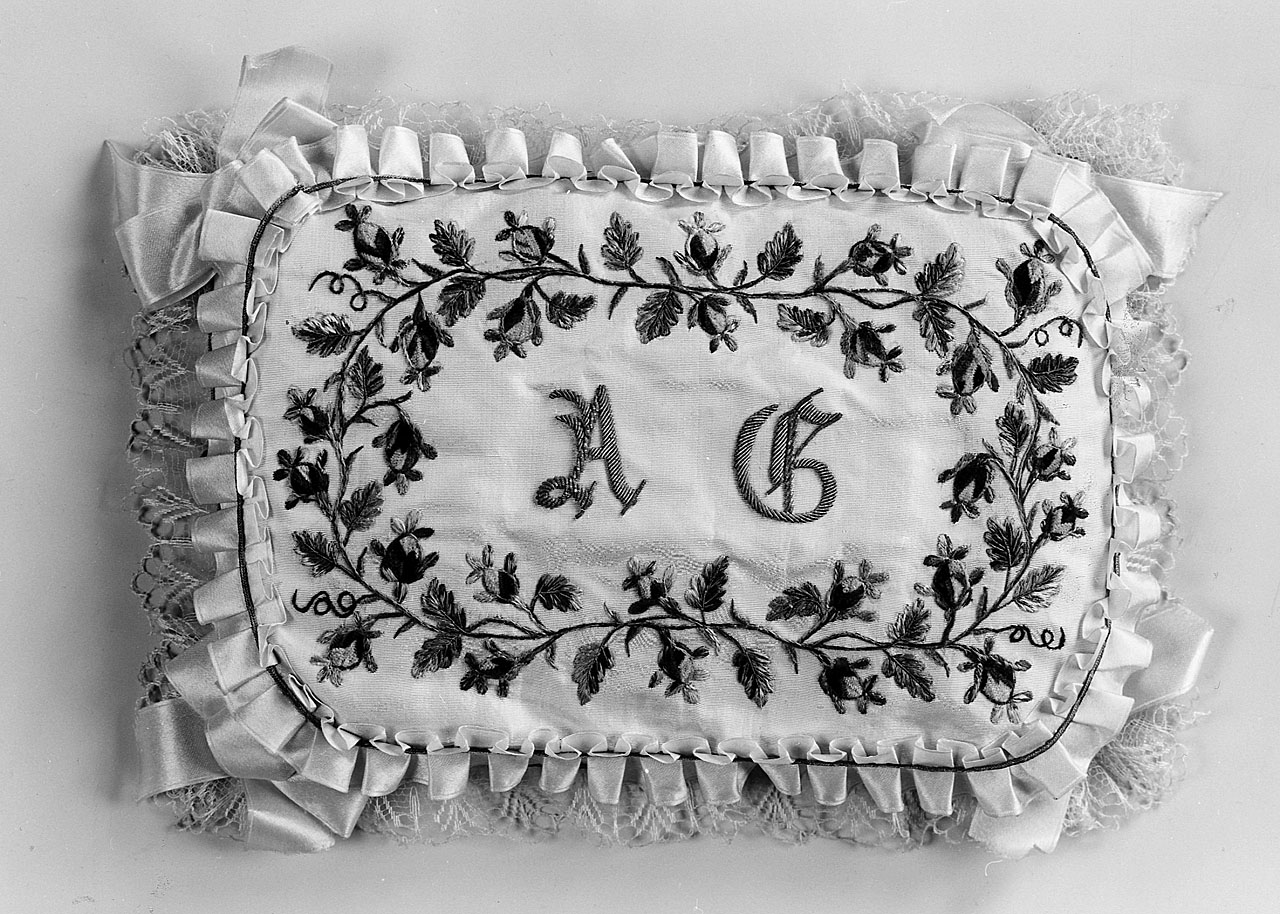 portafazzoletti - manifattura italiana (sec. XIX)