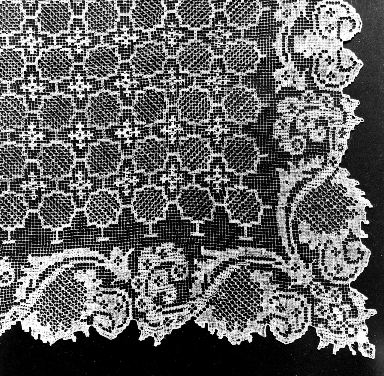 tovaglia - manifattura italiana (ultimo quarto sec. XIX)