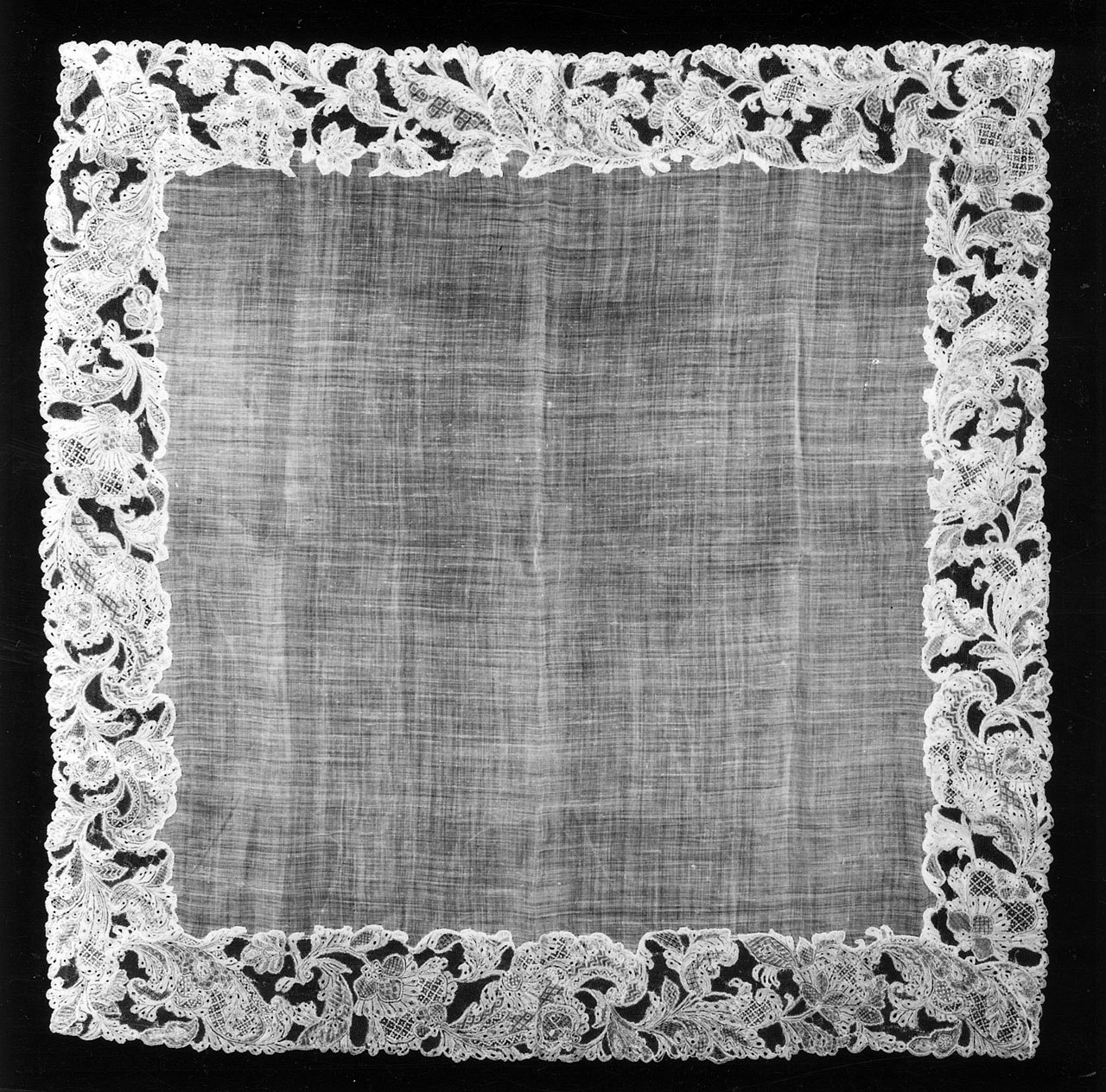 fazzoletto - manifattura di Bruxelles (sec. XVIII)