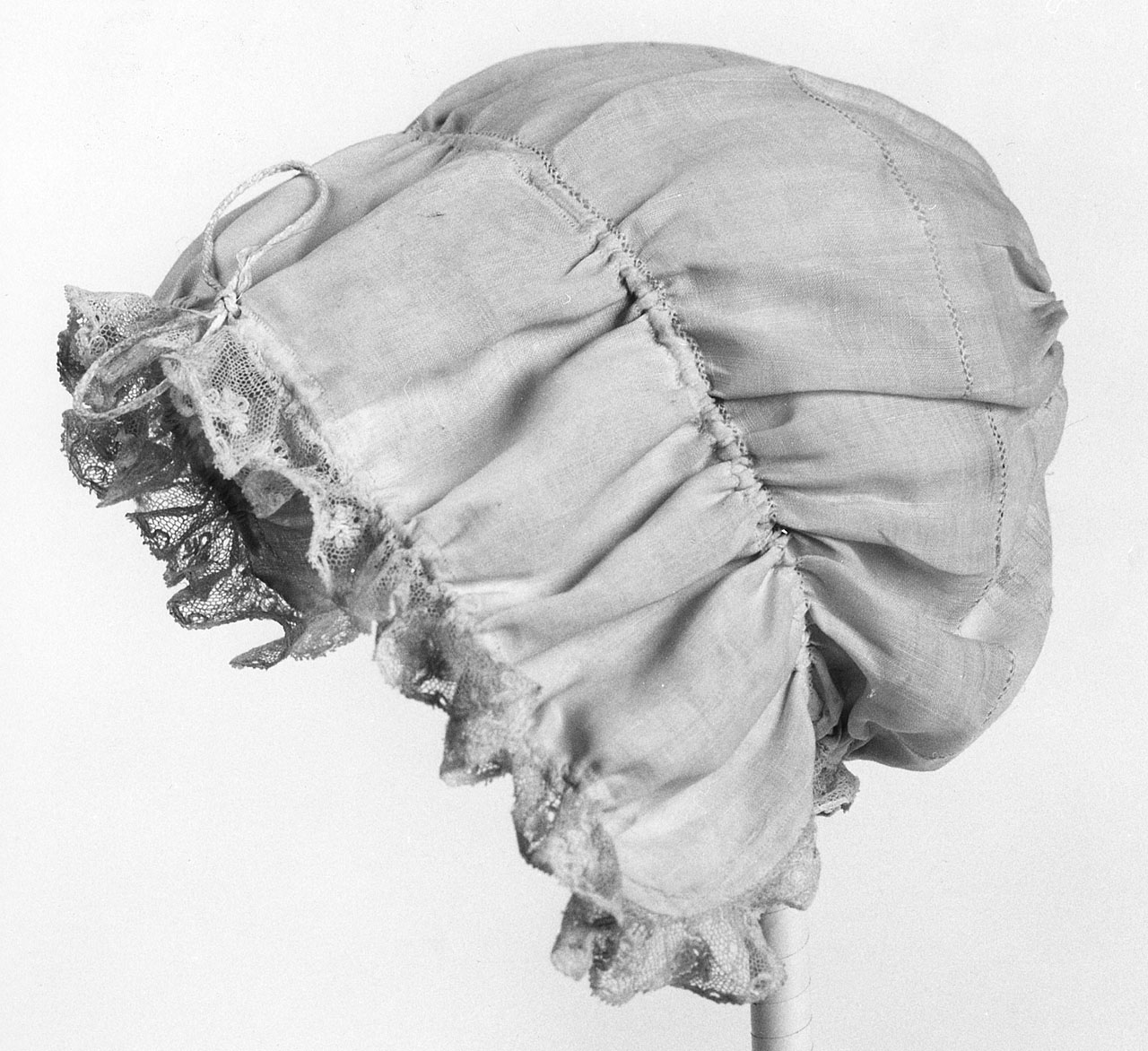 cuffia - manifattura inglese (ultimo quarto sec. XVIII)